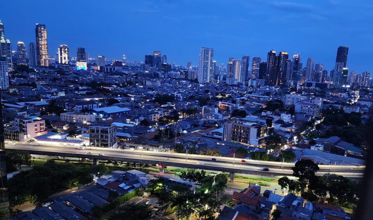 Unforgettable Nights Next To Ascott Sudirman -Min Stay 3 Nights- Yakarta Exterior foto